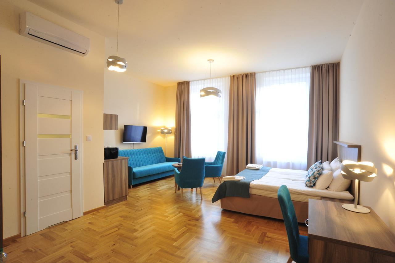 Kosmopolita Apartments Красков Екстериор снимка
