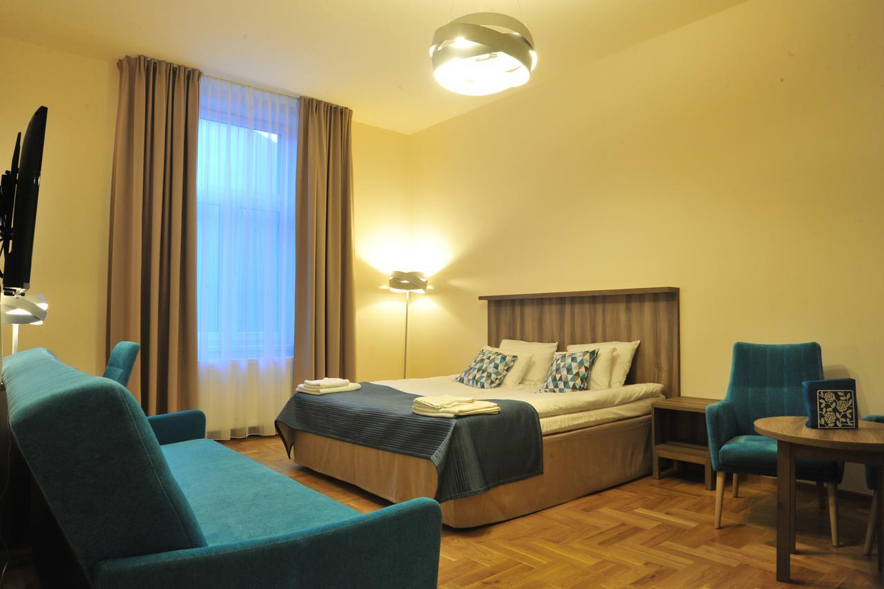 Kosmopolita Apartments Красков Екстериор снимка