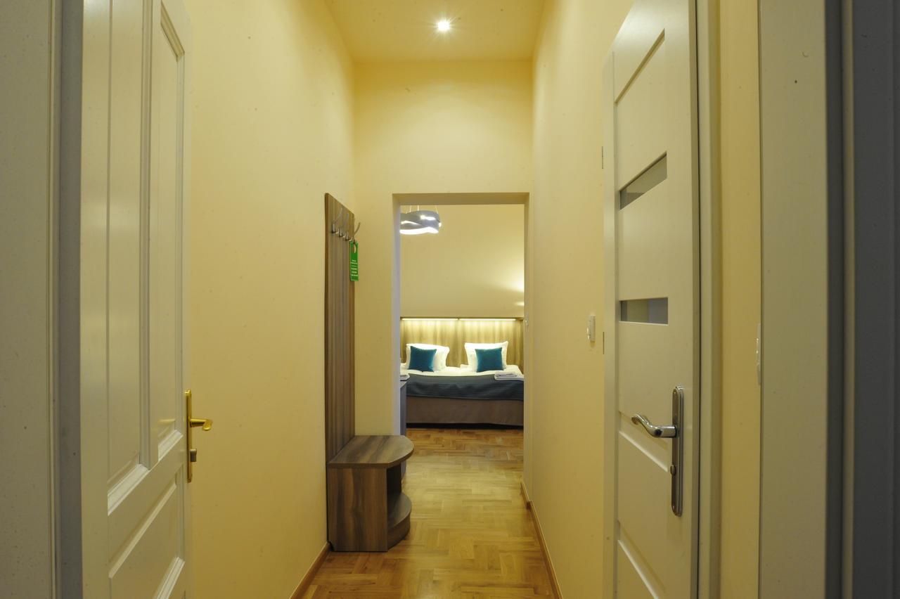 Kosmopolita Apartments Красков Екстериор снимка