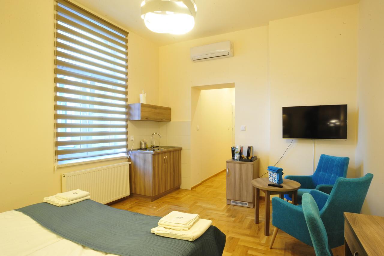 Kosmopolita Apartments Красков Екстериор снимка